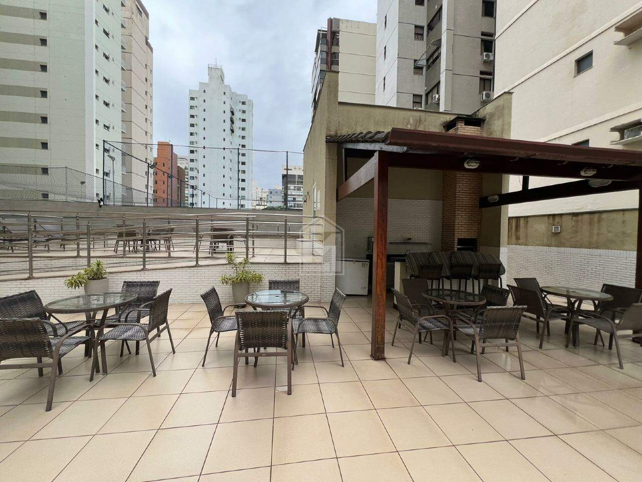 Apartamento para alugar com 2 quartos, 66m² - Foto 21