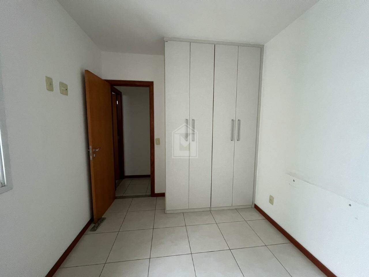 Apartamento para alugar com 2 quartos, 66m² - Foto 6