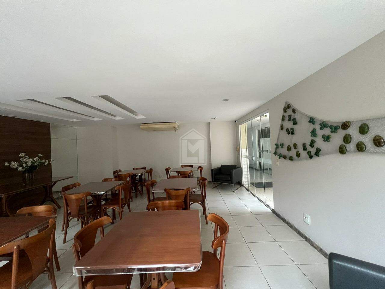 Apartamento para alugar com 2 quartos, 66m² - Foto 25