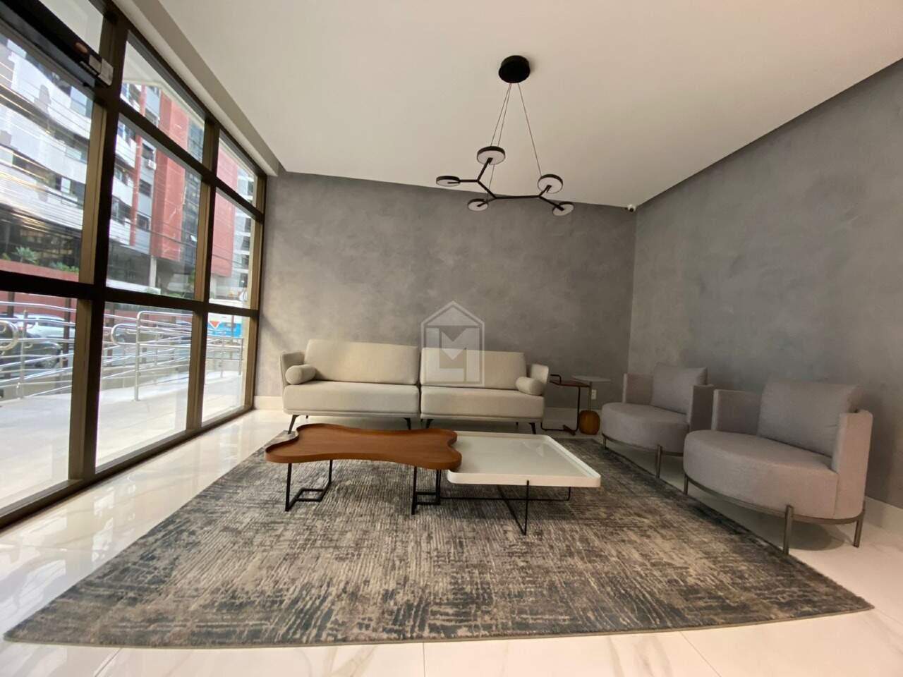 Apartamento para alugar com 3 quartos, 186m² - Foto 4