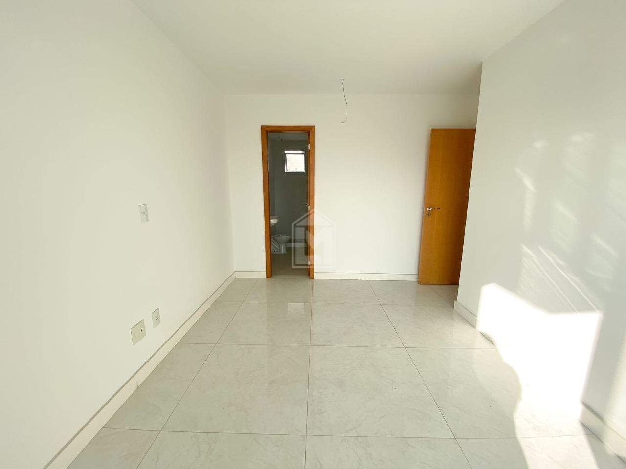 Apartamento à venda com 3 quartos, 99m² - Foto 5