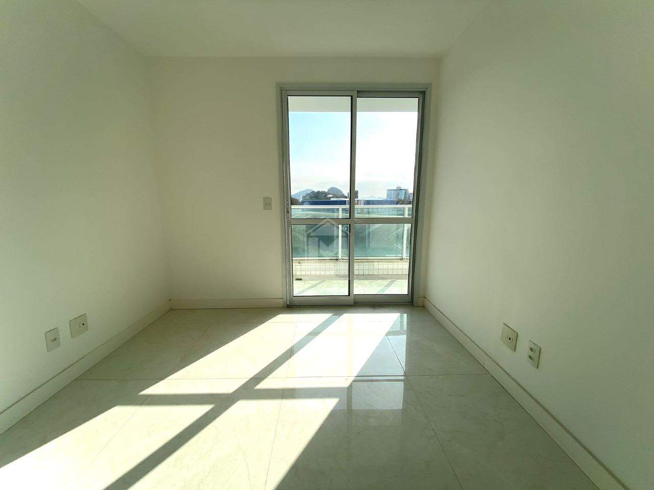 Apartamento à venda com 3 quartos, 99m² - Foto 11