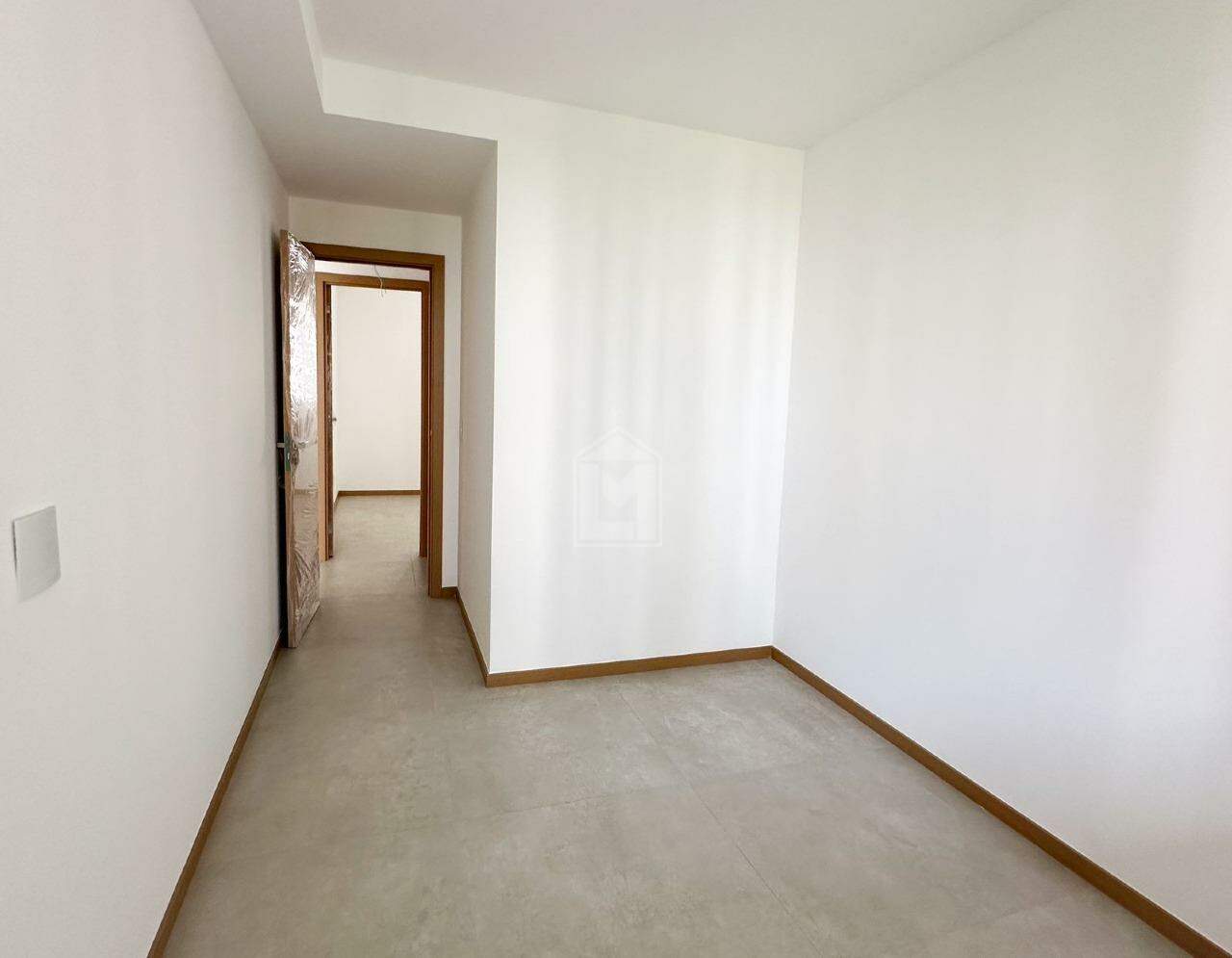 Apartamento à venda com 3 quartos, 93m² - Foto 11