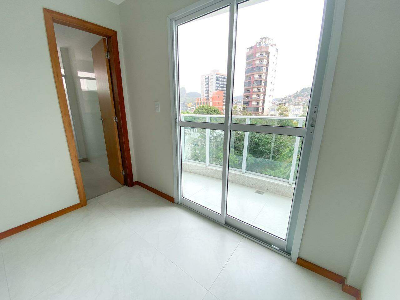 Apartamento à venda com 2 quartos, 81m² - Foto 8