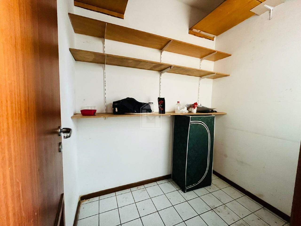 Apartamento à venda com 2 quartos, 60m² - Foto 15