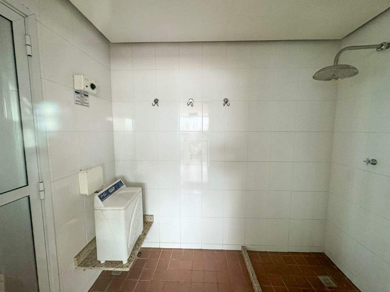 Apartamento à venda com 2 quartos, 76m² - Foto 21