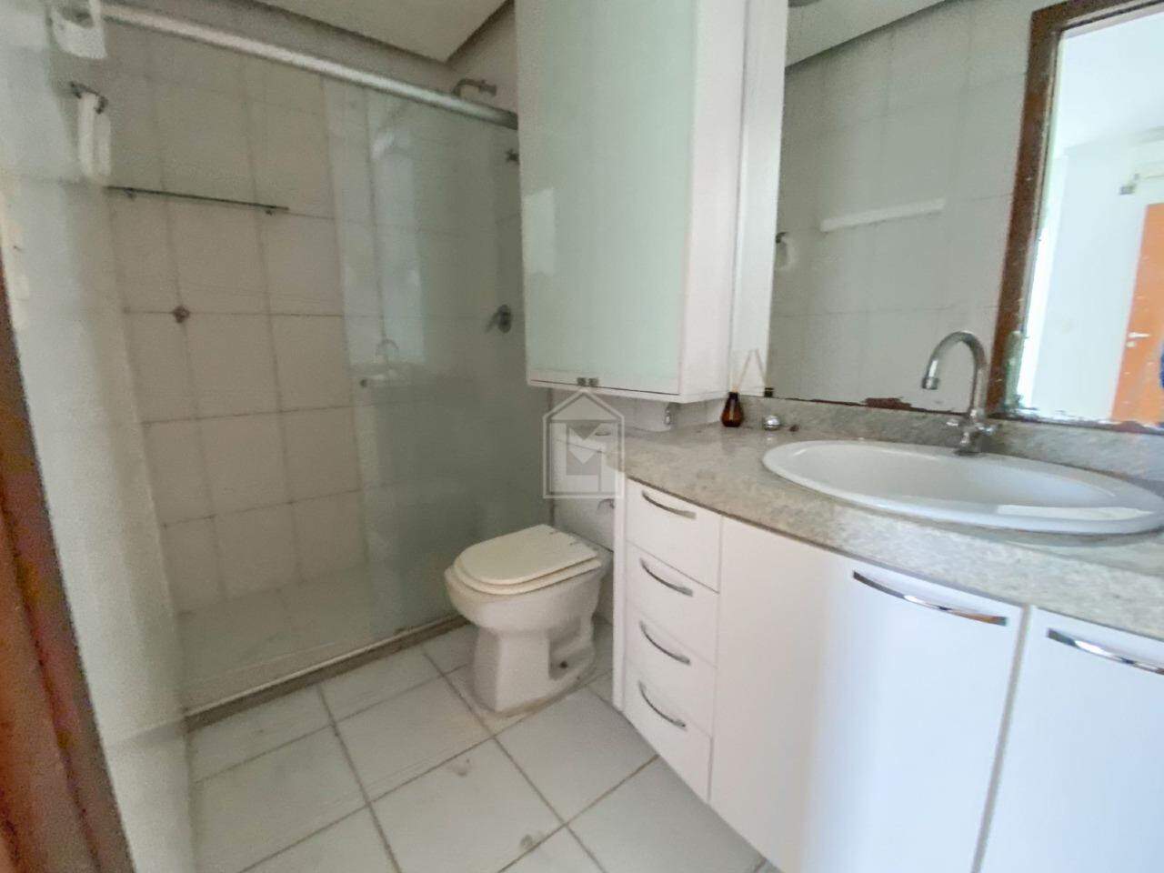 Apartamento à venda com 2 quartos, 76m² - Foto 13