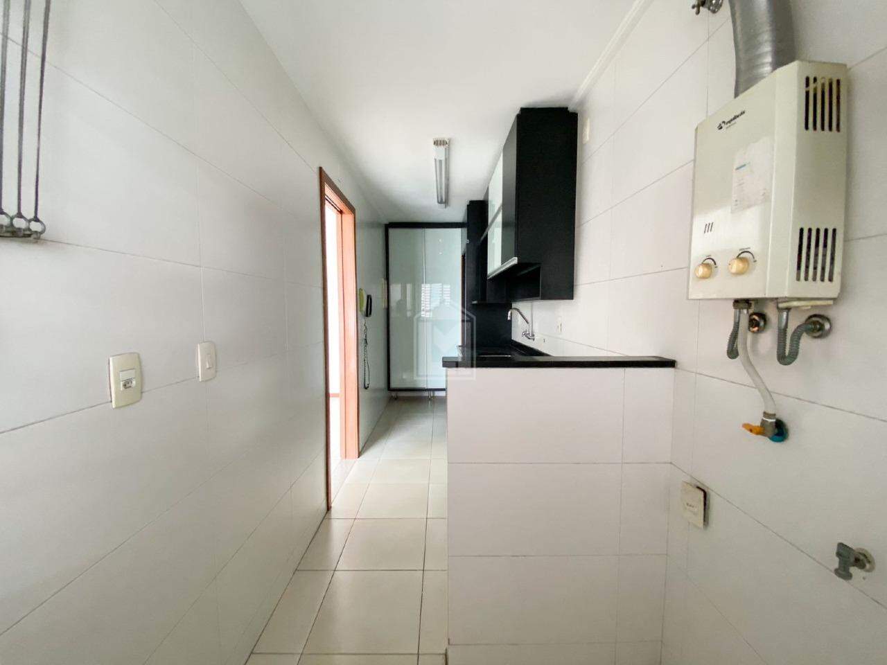 Apartamento à venda com 2 quartos, 76m² - Foto 18