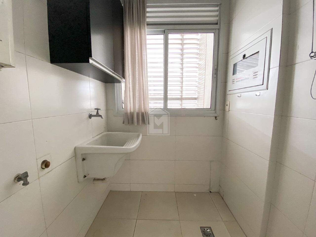 Apartamento à venda com 2 quartos, 76m² - Foto 17