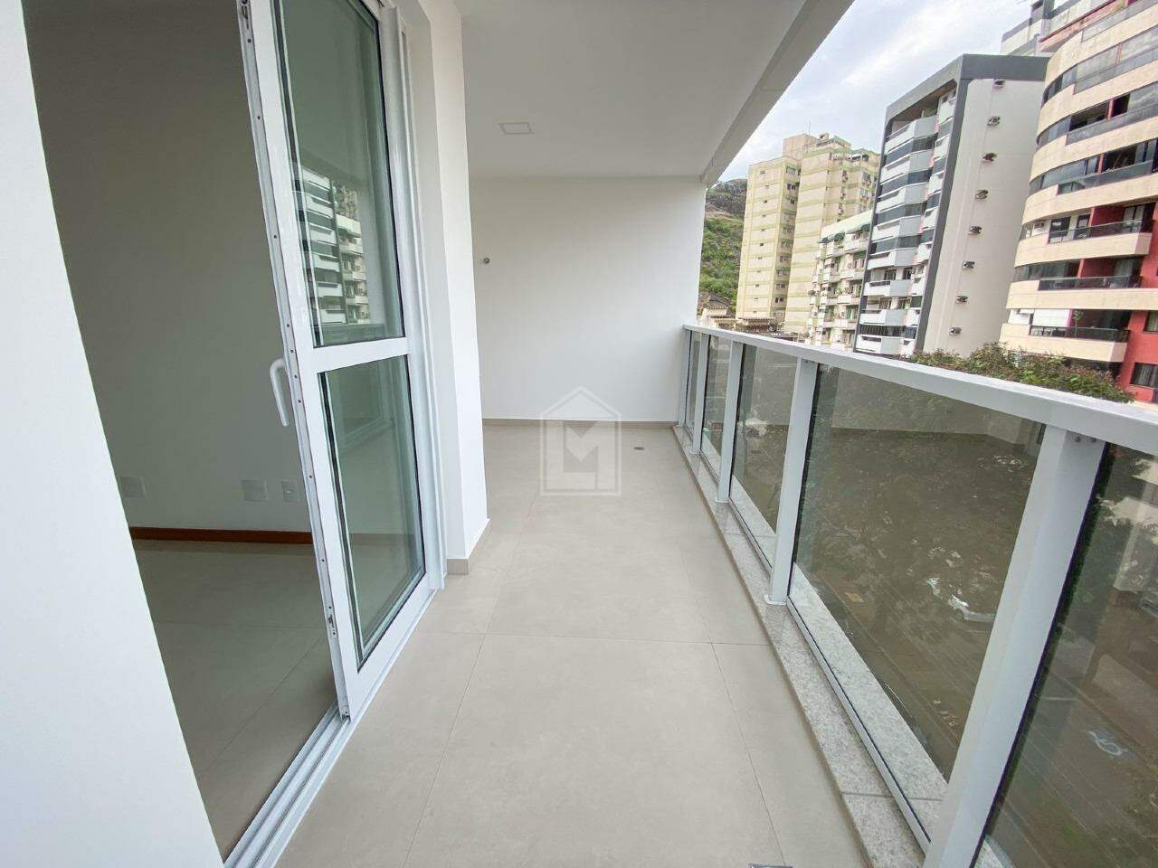 Apartamento à venda com 3 quartos, 100m² - Foto 6