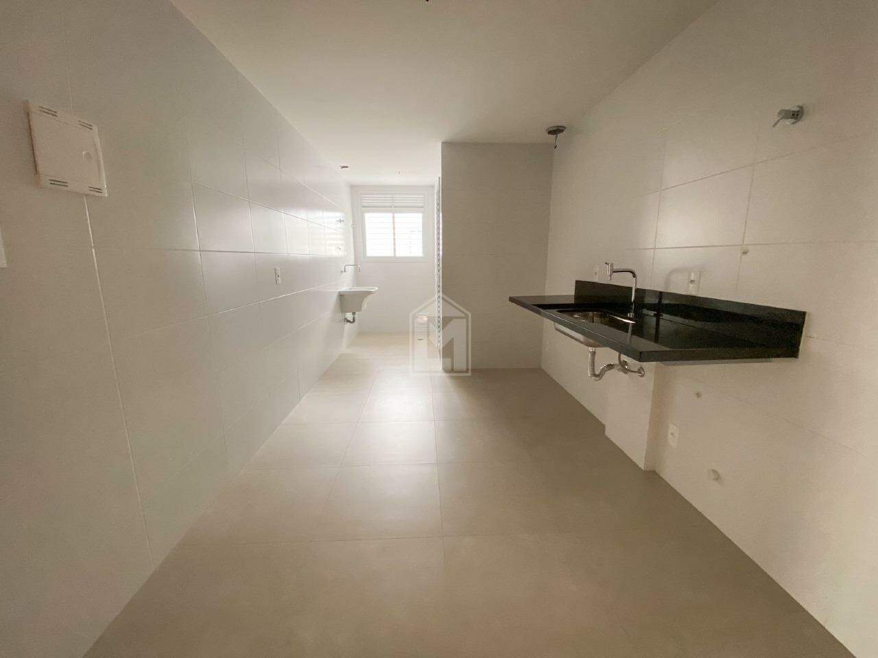 Apartamento à venda com 3 quartos, 100m² - Foto 13