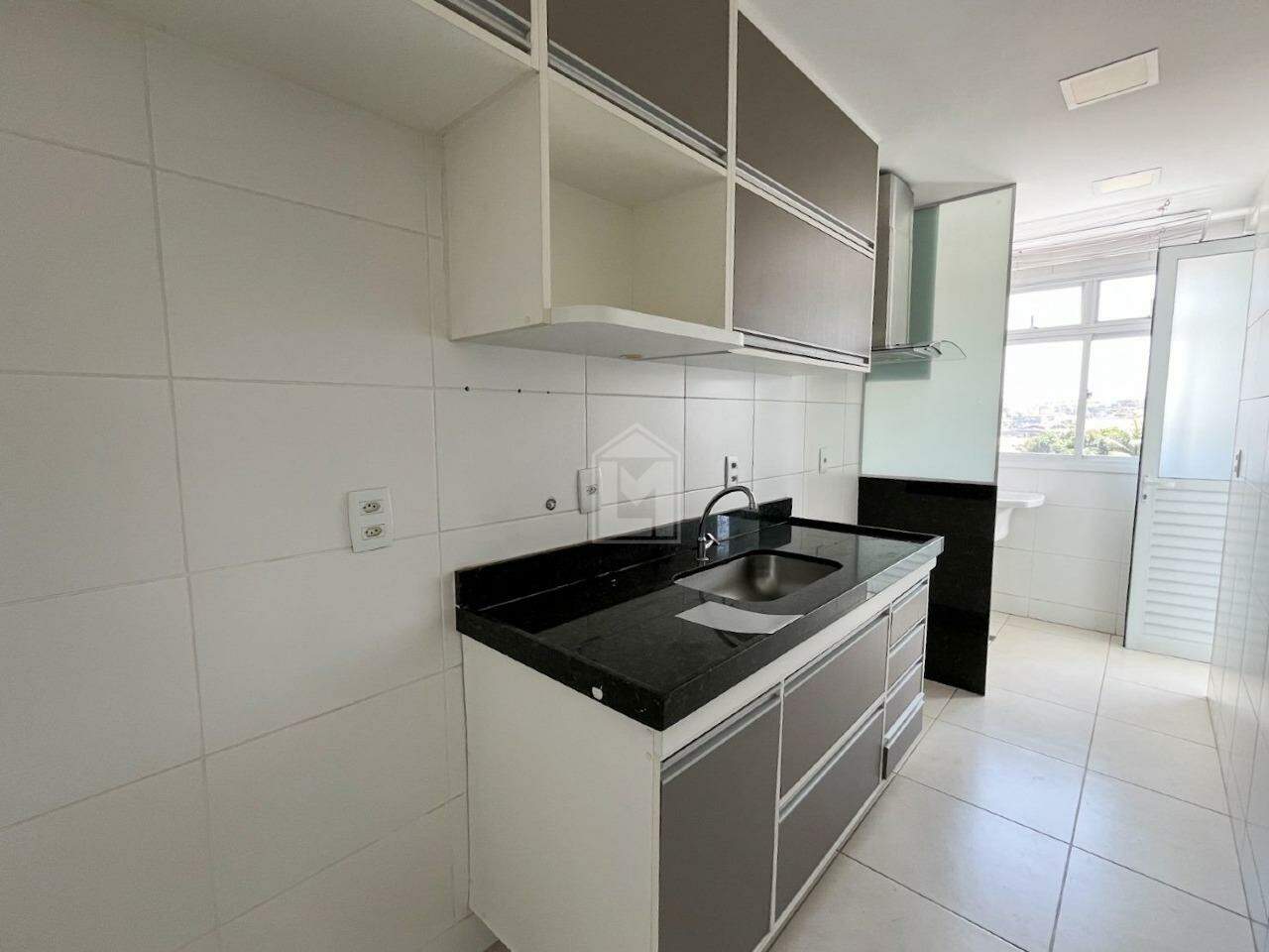 Apartamento para alugar com 2 quartos, 64m² - Foto 14