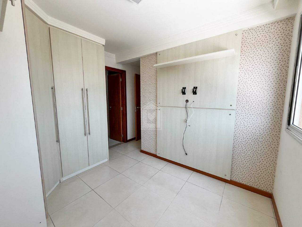 Apartamento para alugar com 2 quartos, 64m² - Foto 8