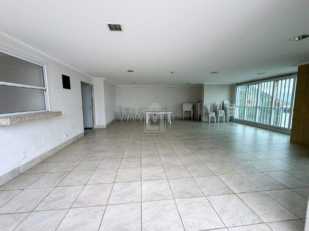 Apartamento para alugar com 2 quartos, 76m² - Foto 25