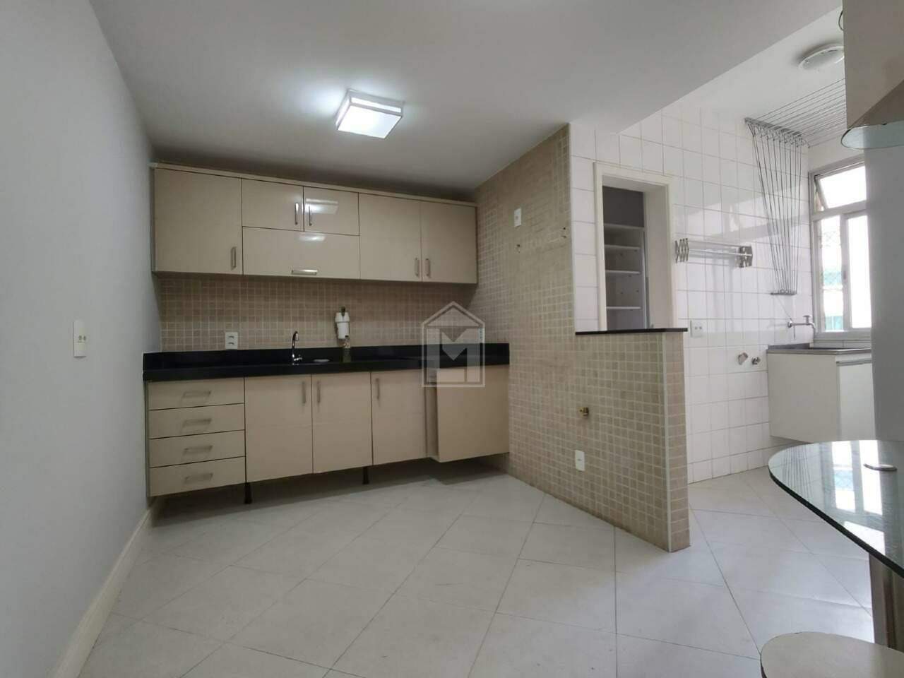 Apartamento para alugar com 4 quartos, 182m² - Foto 13