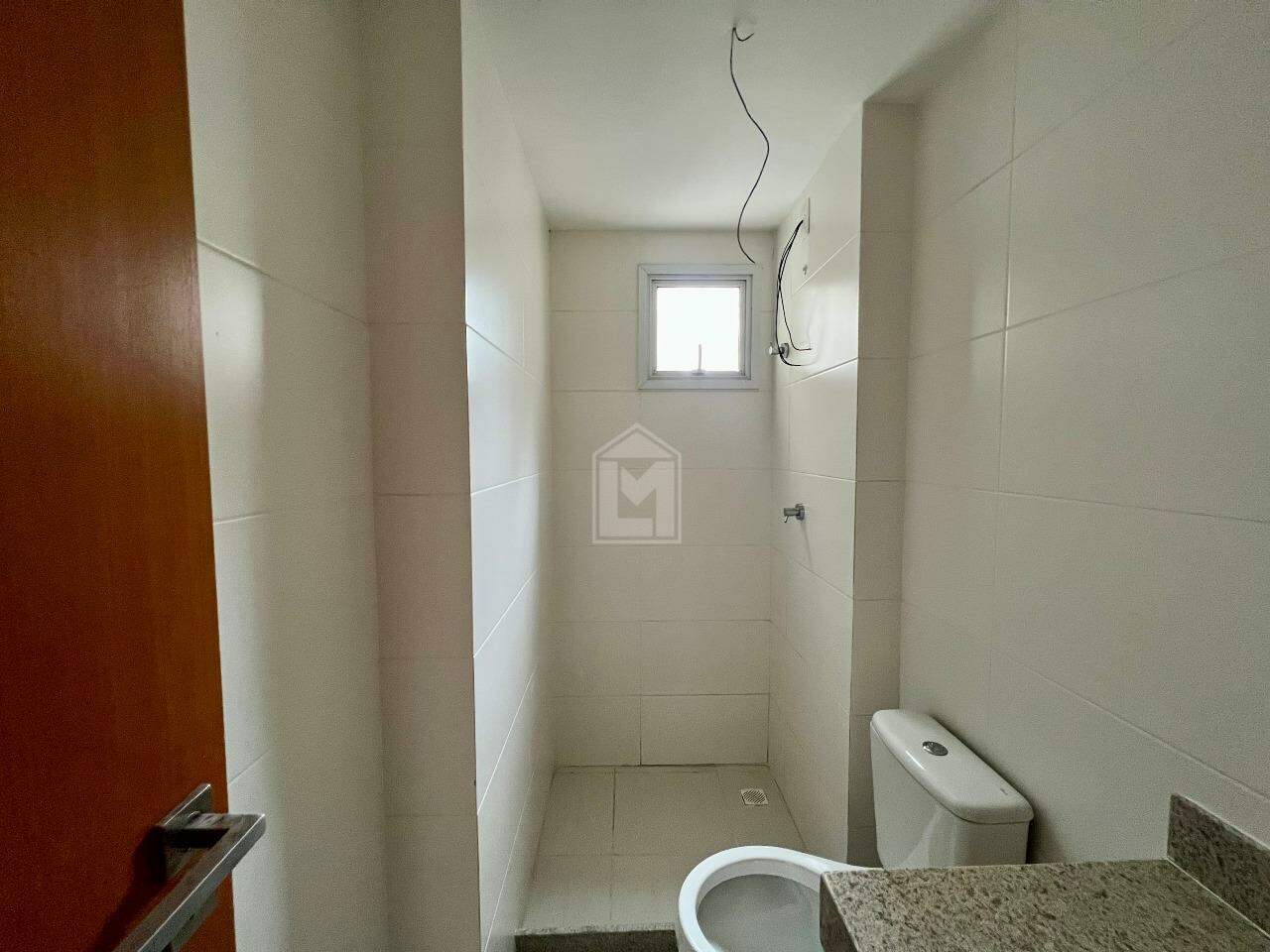 Apartamento à venda com 2 quartos, 64m² - Foto 11