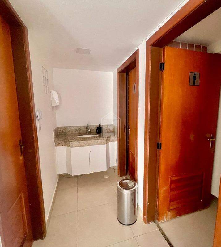 Apartamento para alugar com 3 quartos, 93m² - Foto 25