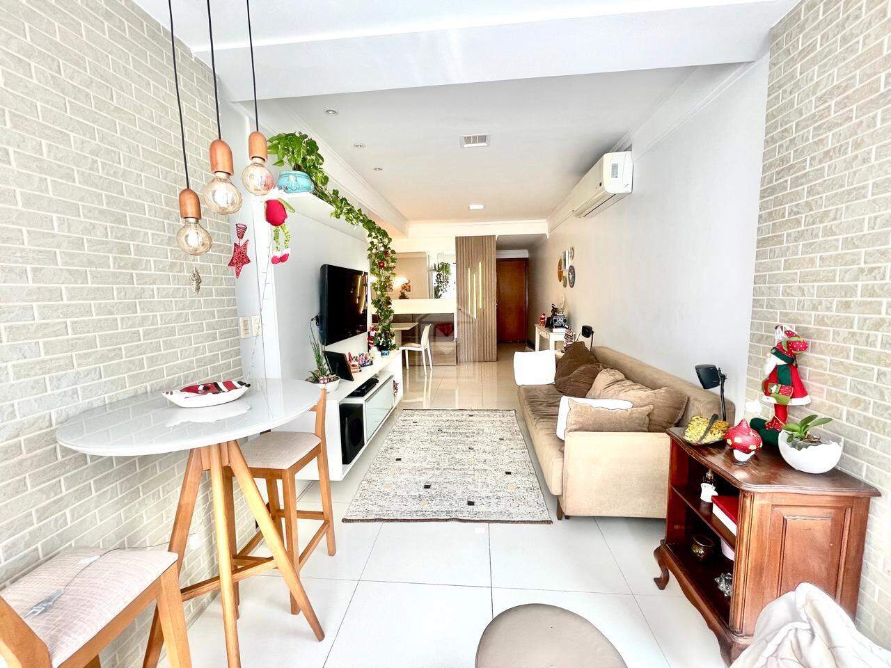 Apartamento para alugar com 3 quartos, 93m² - Foto 6