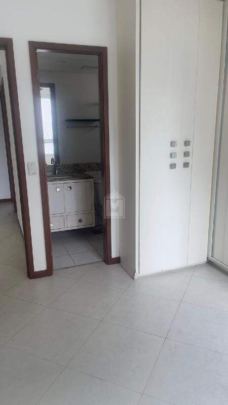 Apartamento para alugar com 2 quartos, 69m² - Foto 8