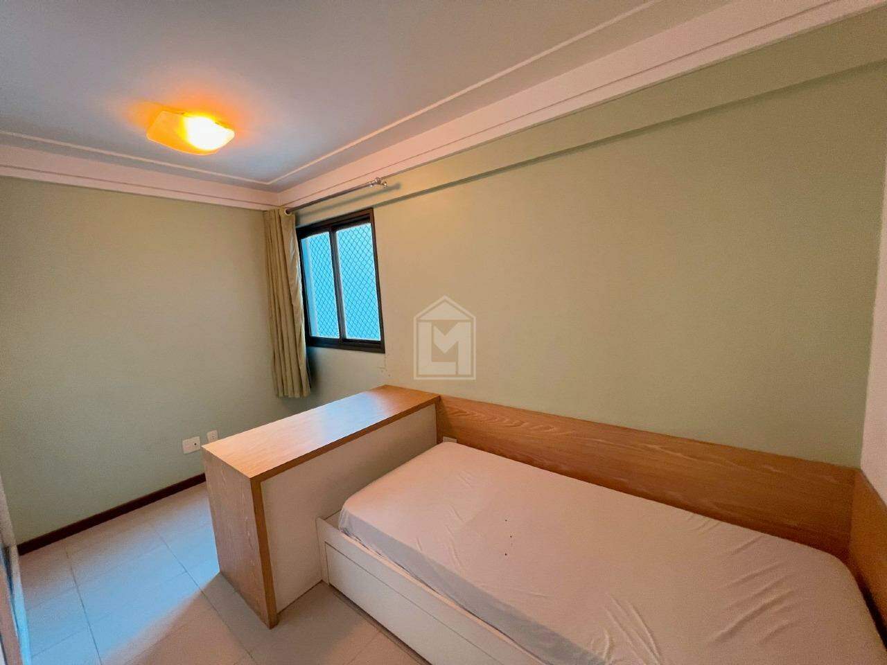 Apartamento à venda com 3 quartos, 140m² - Foto 8