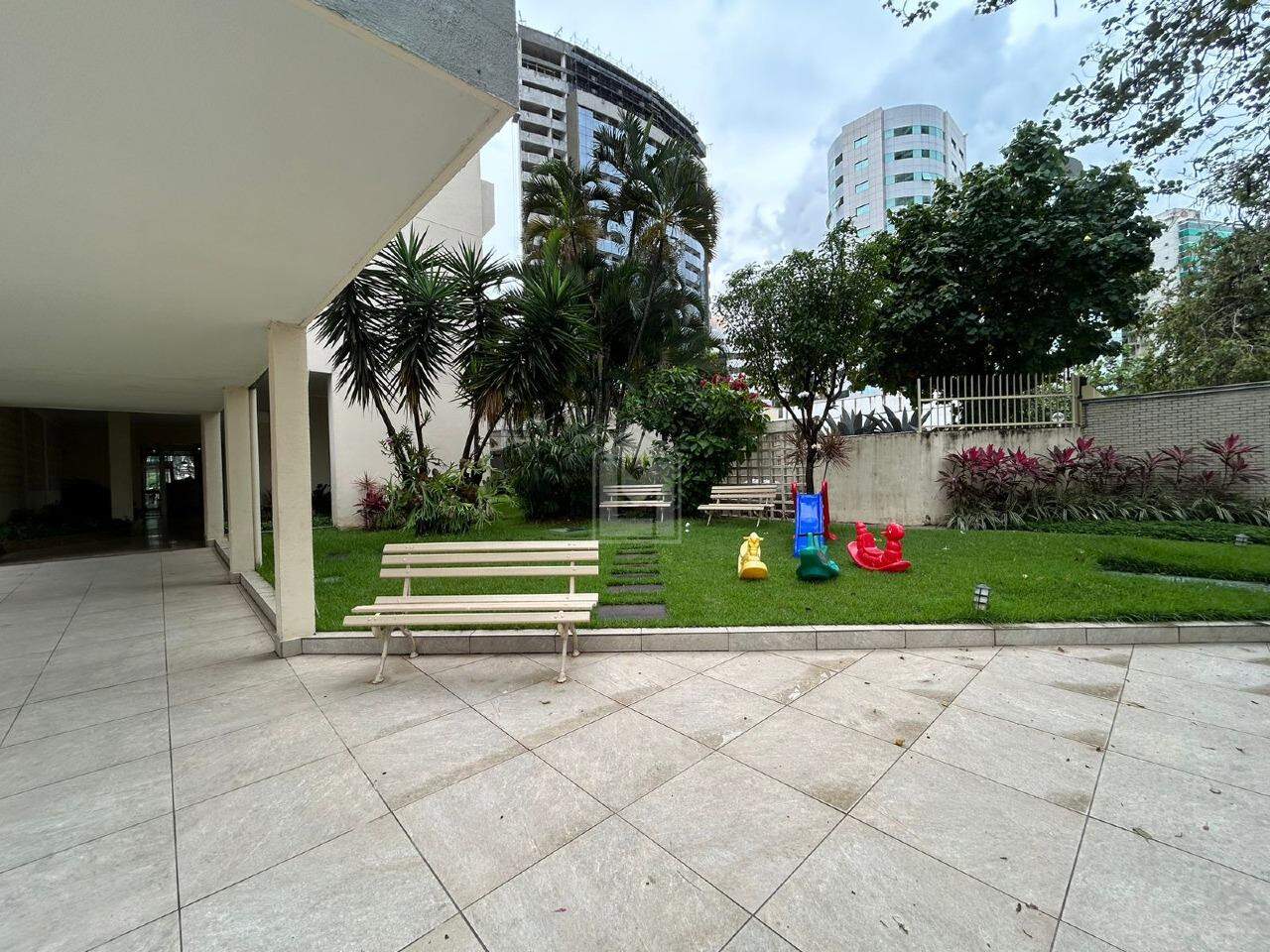 Apartamento para alugar com 2 quartos, 80m² - Foto 1