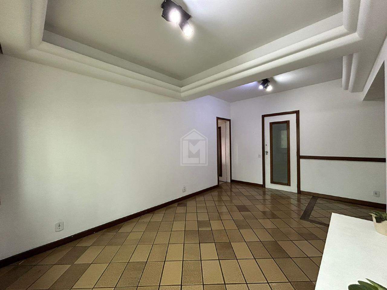 Apartamento para alugar com 2 quartos, 80m² - Foto 5