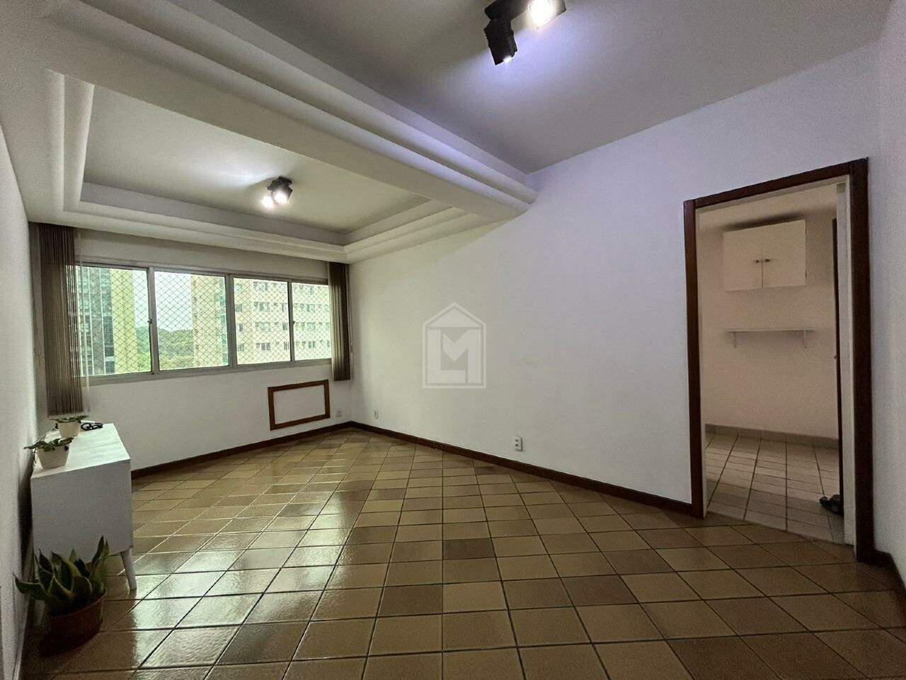 Apartamento para alugar com 2 quartos, 80m² - Foto 4