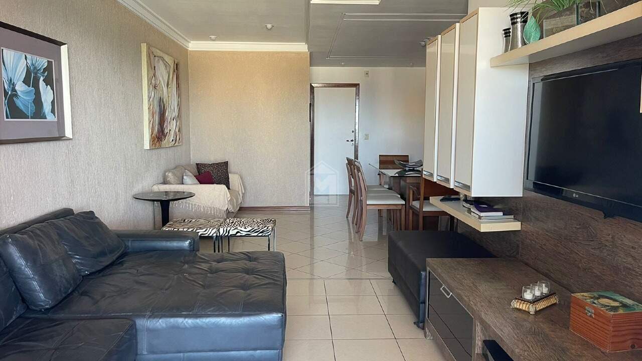 Apartamento para alugar com 4 quartos, 160m² - Foto 3