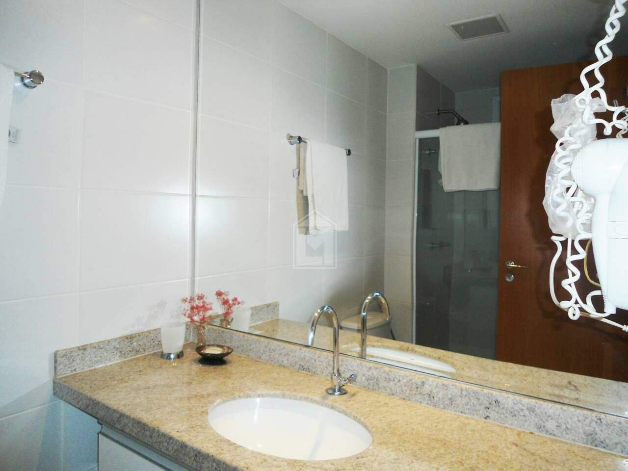 Apartamento para alugar com 1 quarto, 50m² - Foto 9