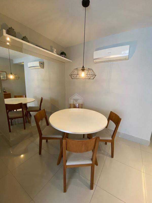 Apartamento à venda com 2 quartos, 70m² - Foto 3