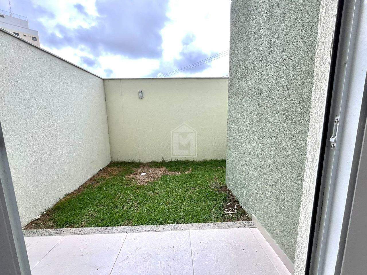 Apartamento à venda com 2 quartos, 50m² - Foto 5