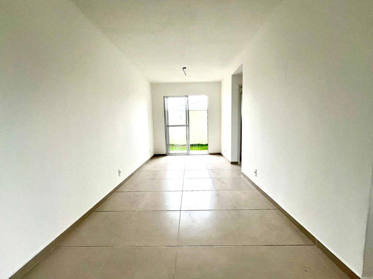 Apartamento à venda com 2 quartos, 50m² - Foto 2