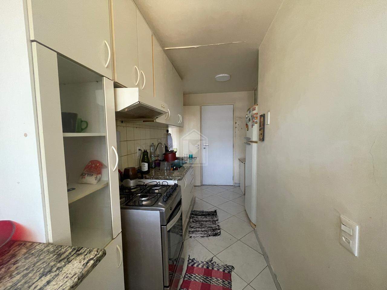 Apartamento à venda com 2 quartos, 80m² - Foto 5