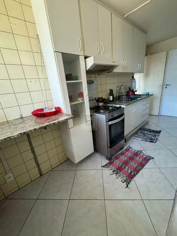 Apartamento à venda com 2 quartos, 80m² - Foto 8