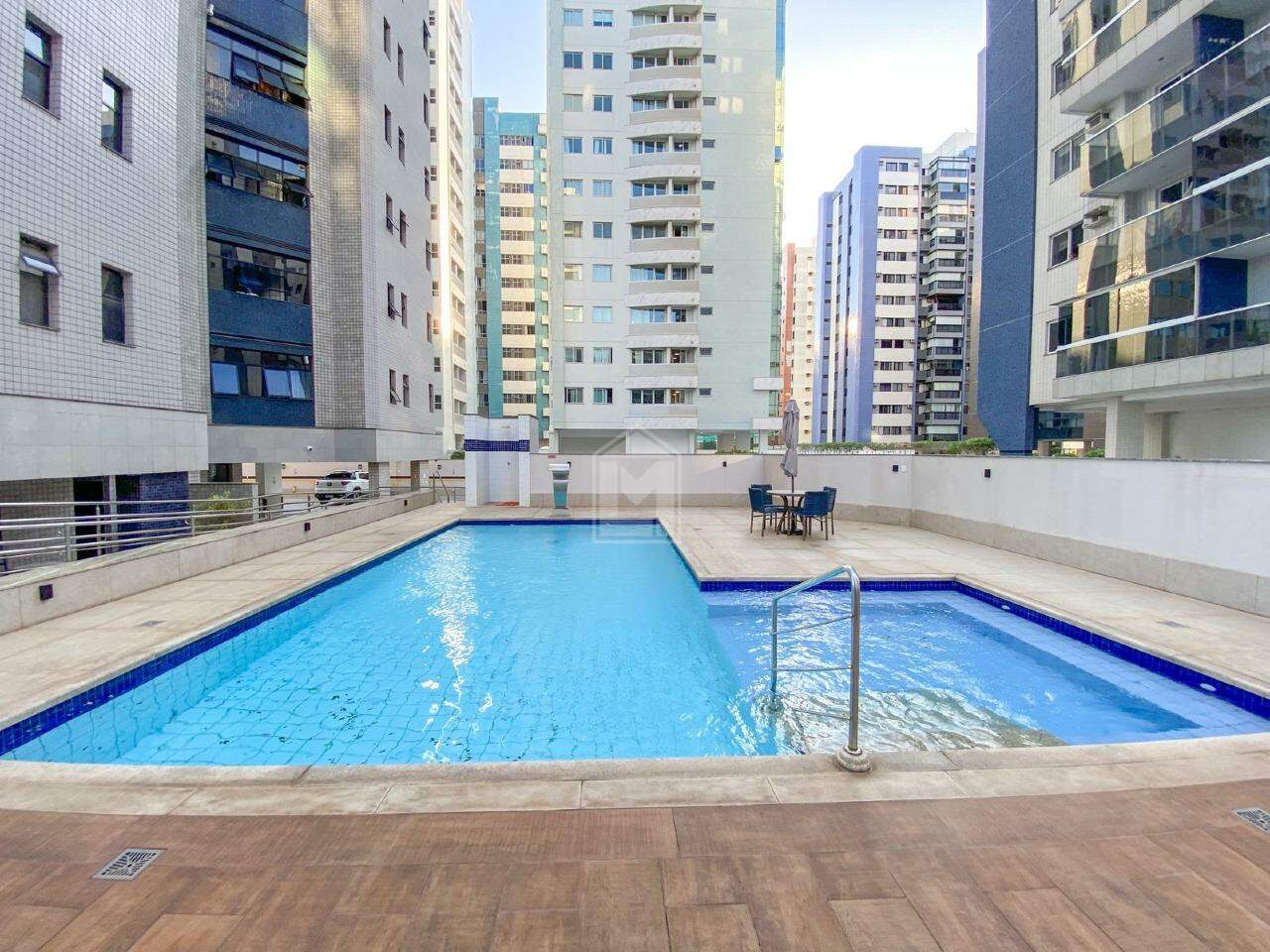 Apartamento à venda com 4 quartos, 240m² - Foto 6