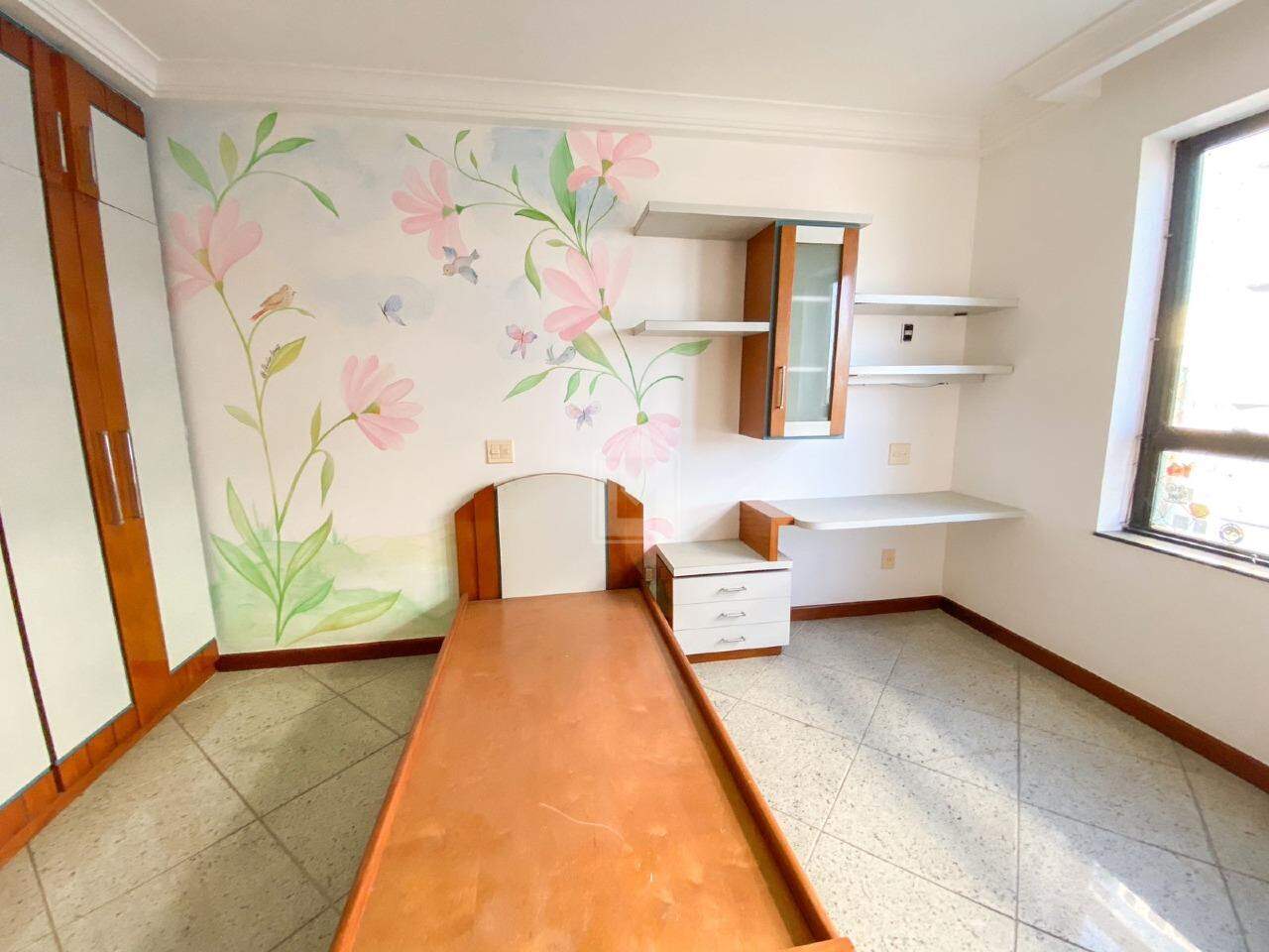 Apartamento à venda com 4 quartos, 240m² - Foto 22