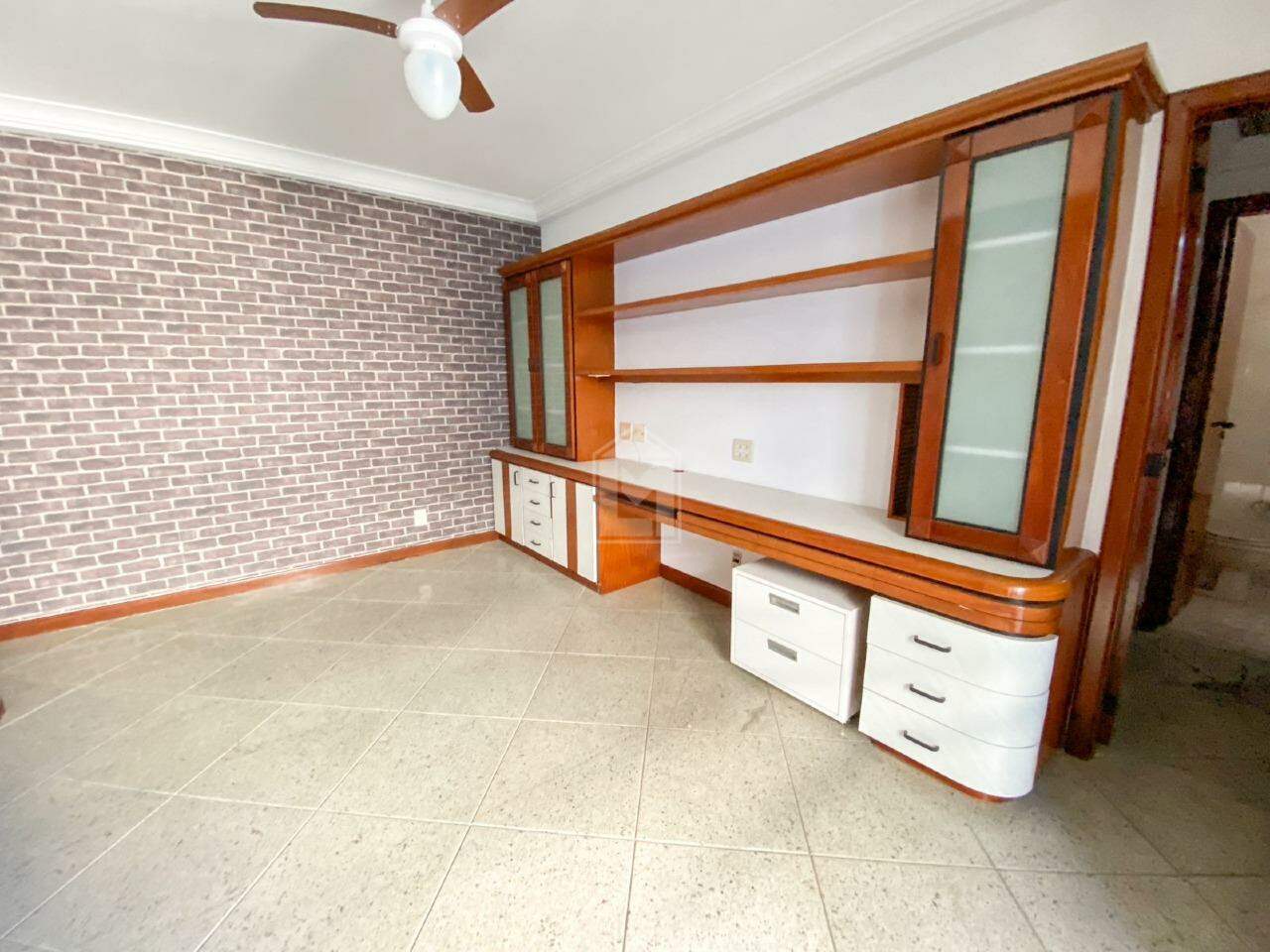 Apartamento à venda com 4 quartos, 240m² - Foto 20