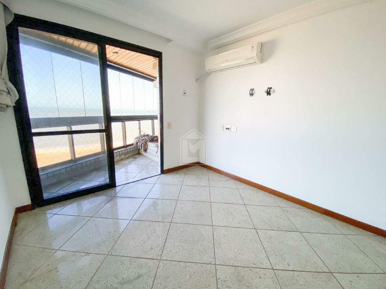 Apartamento à venda com 4 quartos, 240m² - Foto 15