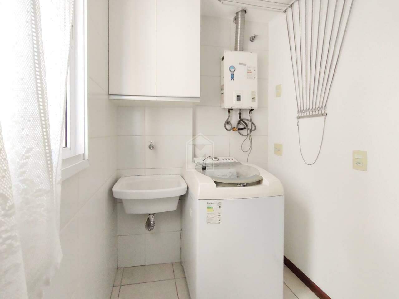 Apartamento para alugar com 2 quartos, 66m² - Foto 14