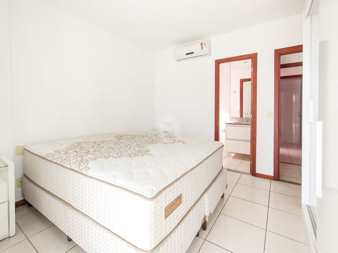 Apartamento para alugar com 2 quartos, 66m² - Foto 11