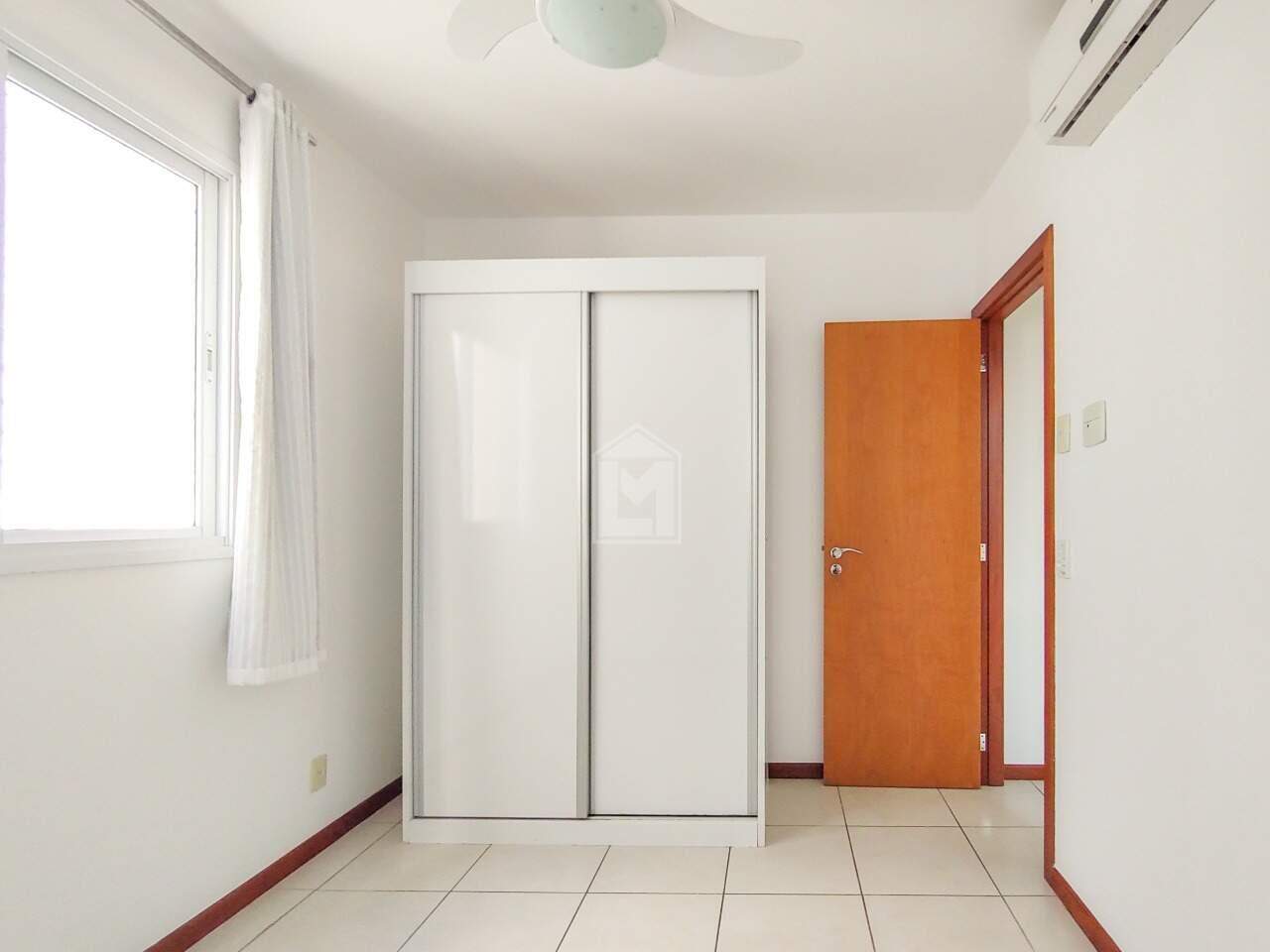 Apartamento para alugar com 2 quartos, 66m² - Foto 9