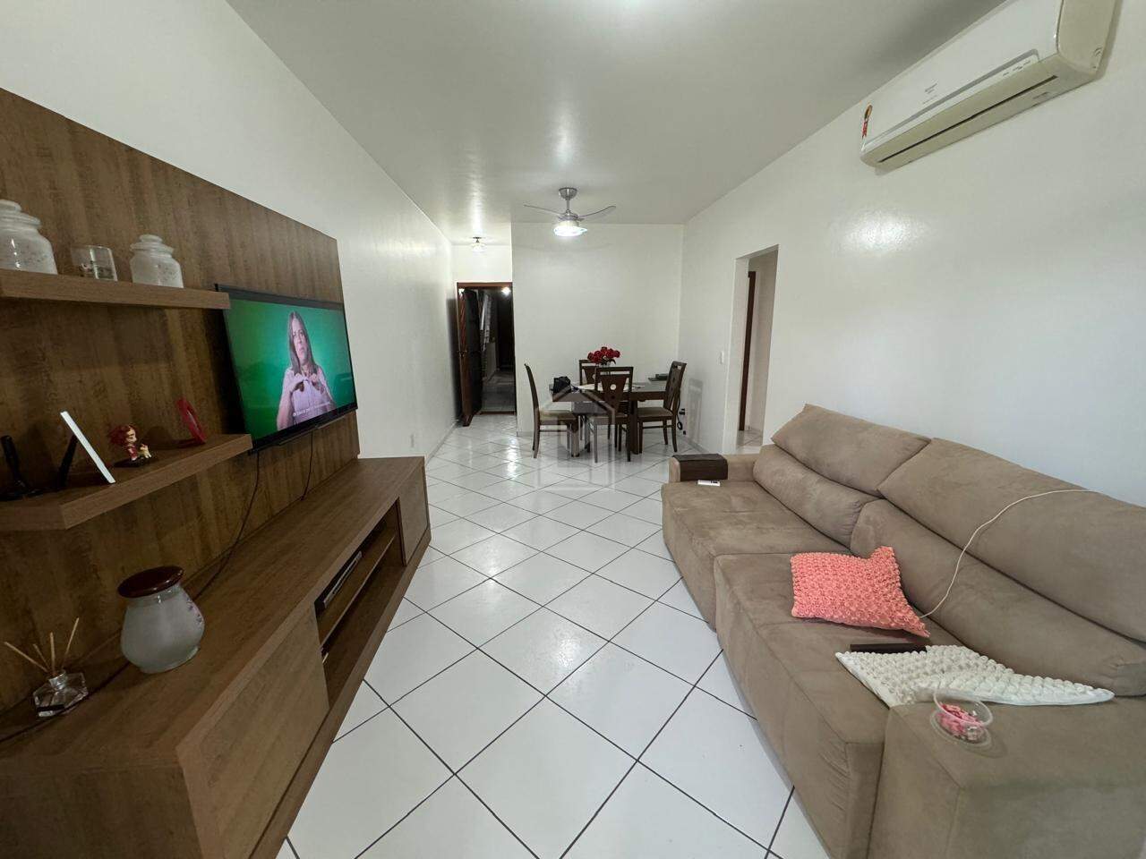 Apartamento à venda com 2 quartos, 86m² - Foto 3