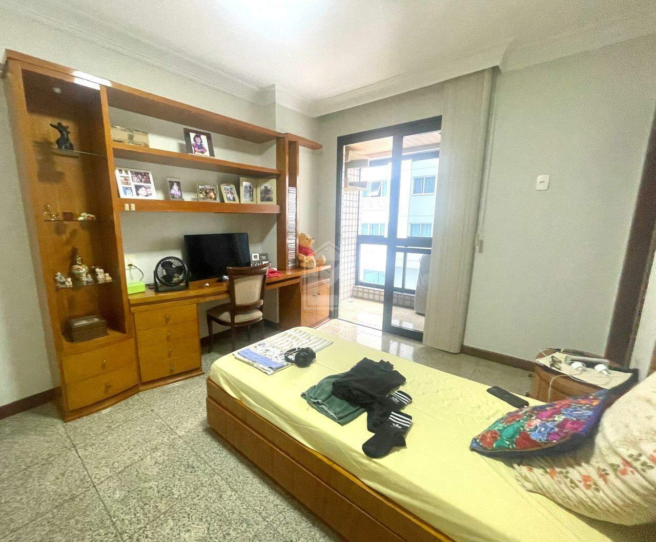 Apartamento à venda com 4 quartos, 240m² - Foto 27