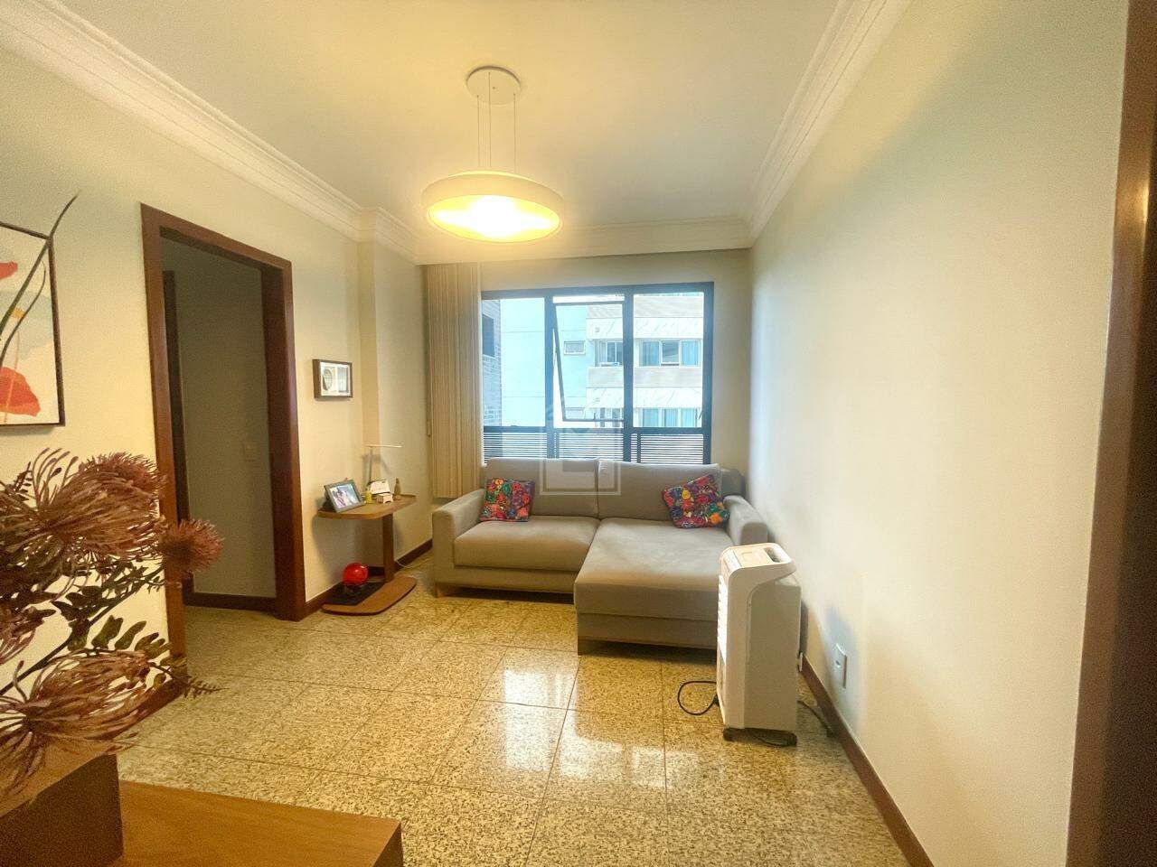 Apartamento à venda com 4 quartos, 240m² - Foto 14