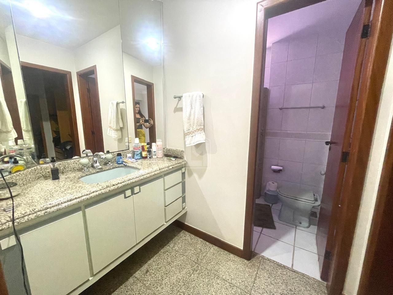 Apartamento à venda com 4 quartos, 240m² - Foto 28