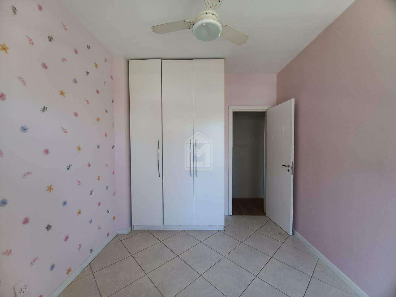 Apartamento para alugar com 3 quartos, 90m² - Foto 9