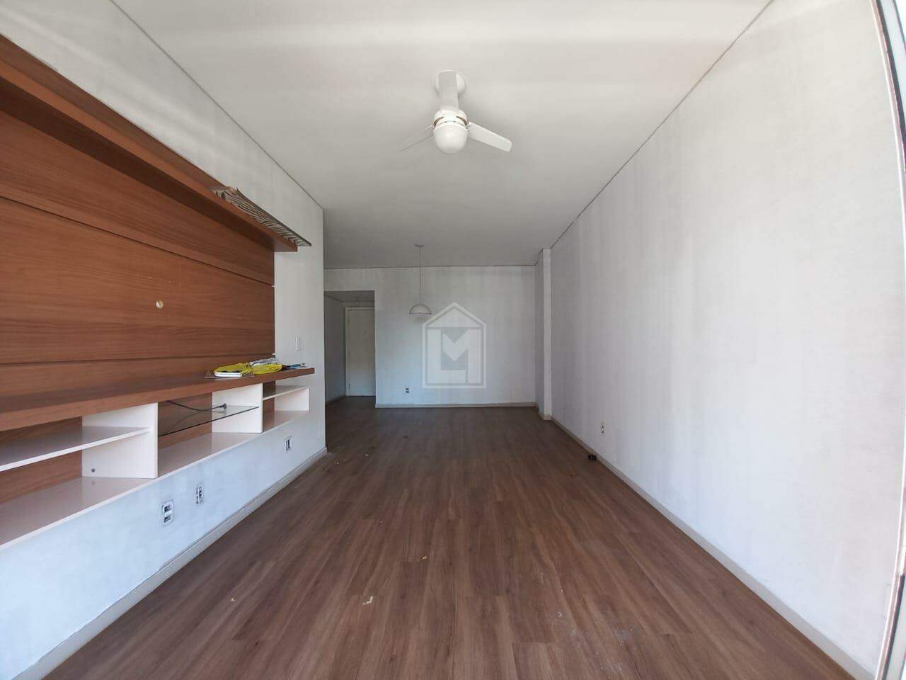 Apartamento para alugar com 3 quartos, 90m² - Foto 5