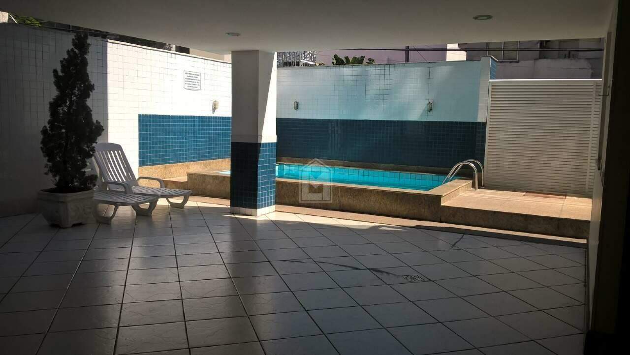 Apartamento à venda com 3 quartos, 90m² - Foto 17