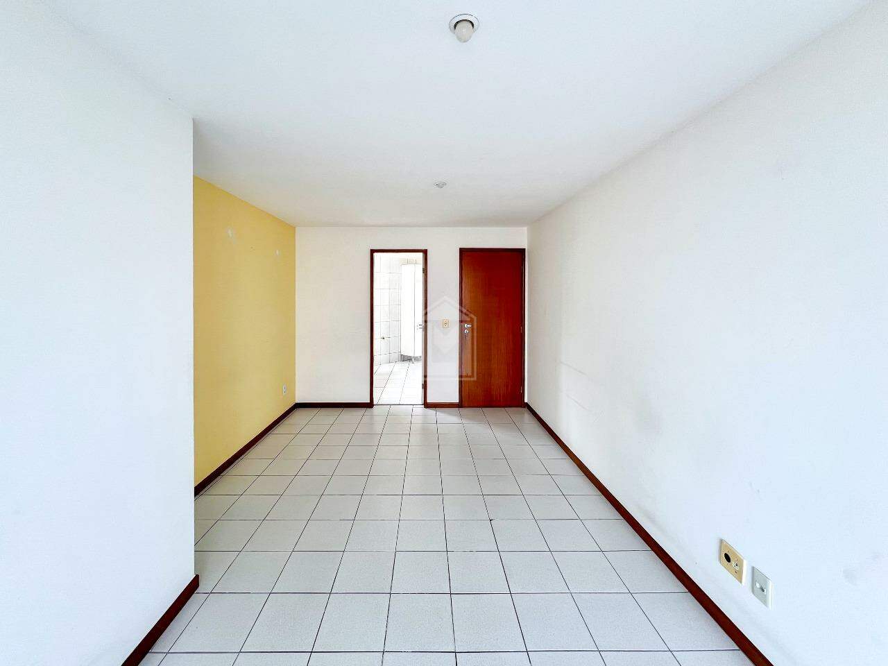 Apartamento à venda com 3 quartos, 90m² - Foto 3