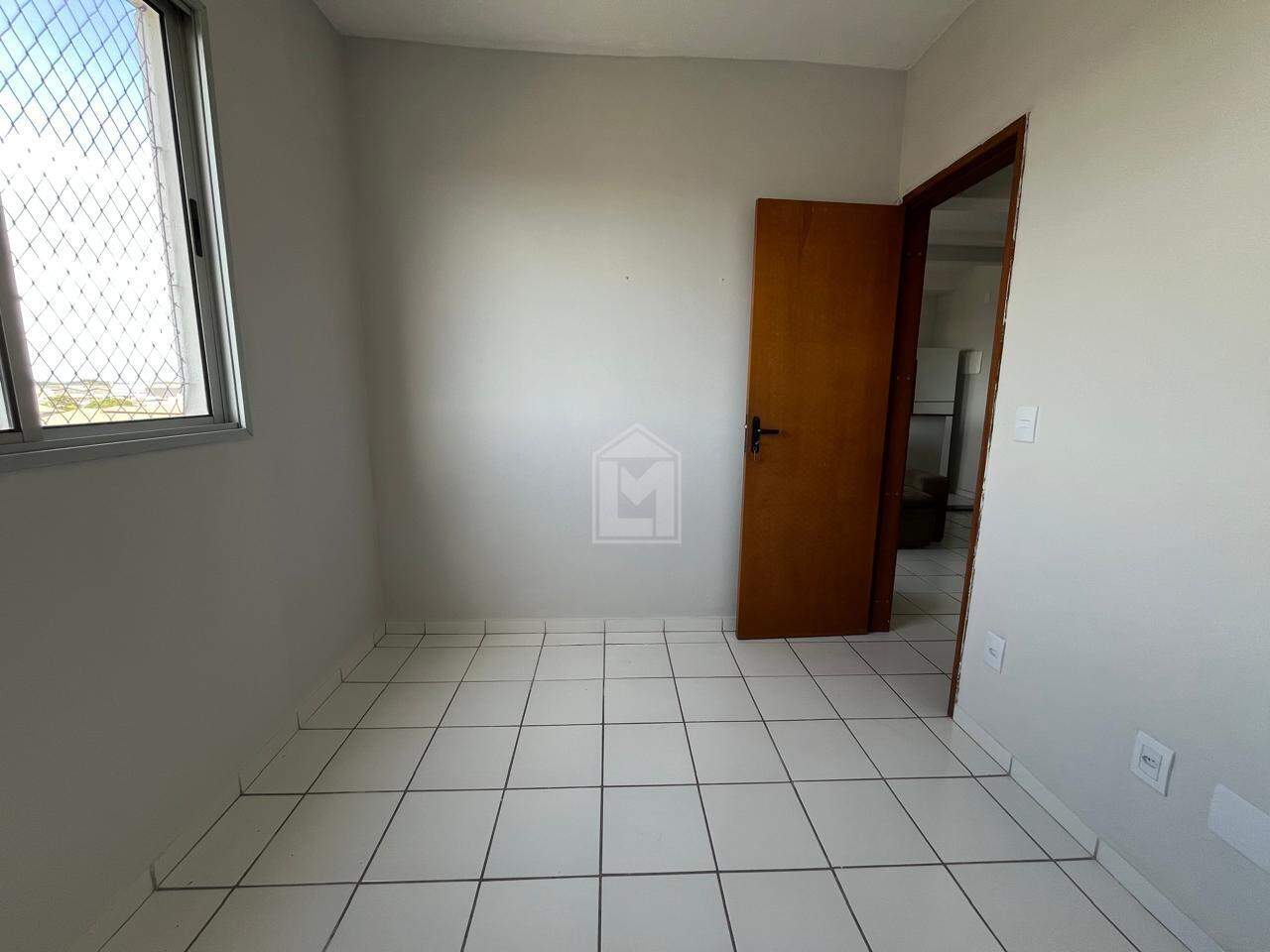 Apartamento para alugar com 2 quartos, 65m² - Foto 11